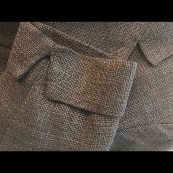 Jones New York blazer. - Picture 2 of 9